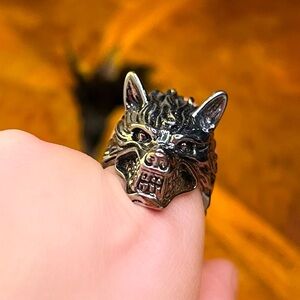 Werewolf Adjustable Statement Ring